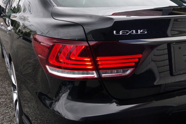 Blackbunny　レクサス　LS460後期　モデリスタ仕様フルエアロstyle - 画像 (5)