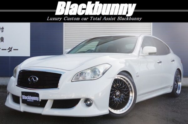 Blackbunny　日産　51フーガHV　