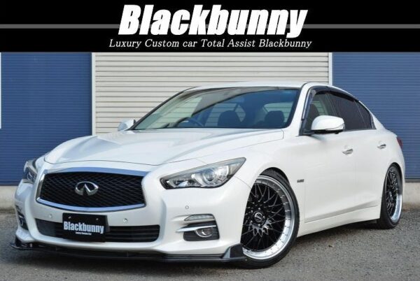 Blackbunny　37スカイライン　350GTハイブリッド　タイプP